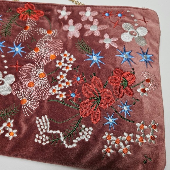 Embroidered Velvet Zip Top Pouch Purse Chainlink Shoulder Strap Mauve Pink - Picture 2 of 7